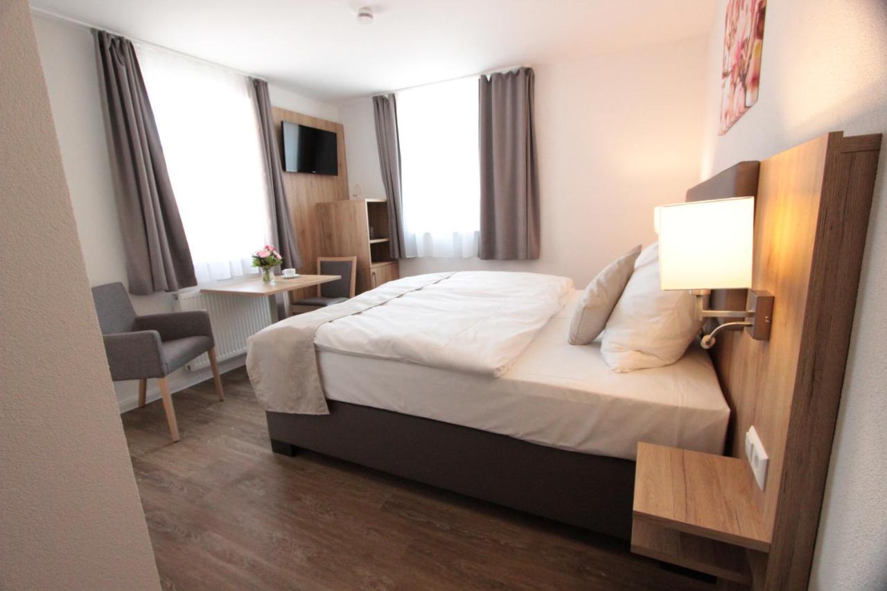 Hotel Adler 바트프리에드리히셸 외부 사진